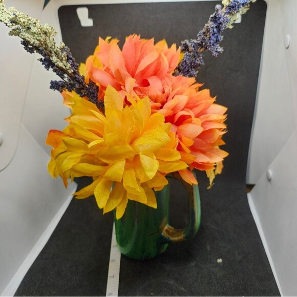 Hand Crafted Floral Table Centerpiece Fall Chrsyanthemum Glass - Picture 8 of 11